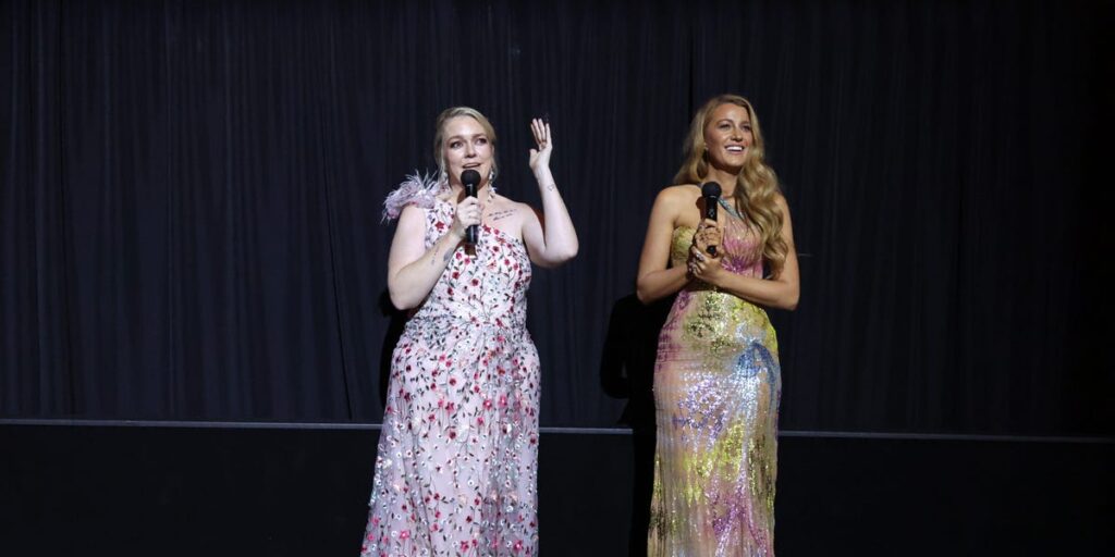 ‘It Ends With Us’ Author Colleen Hoover Backs ‘Honest’ Blake Lively ‘It Ends With Us’ Author Colleen Hoover Backs ‘Honest’ Blake Lively