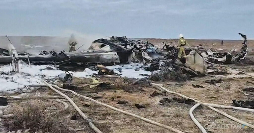 Putin apologizes for Kazakhstan plane crash, but does not take responsibility Putin apologizes for Kazakhstan plane crash, but does not take responsibility