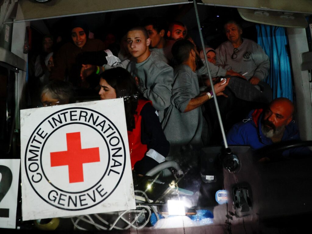 90 Palestinians freed from Israeli prison after 3 Gaza captives released