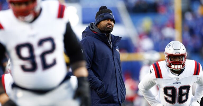 How Patriots players reacted to Jerod Mayo getting fired
