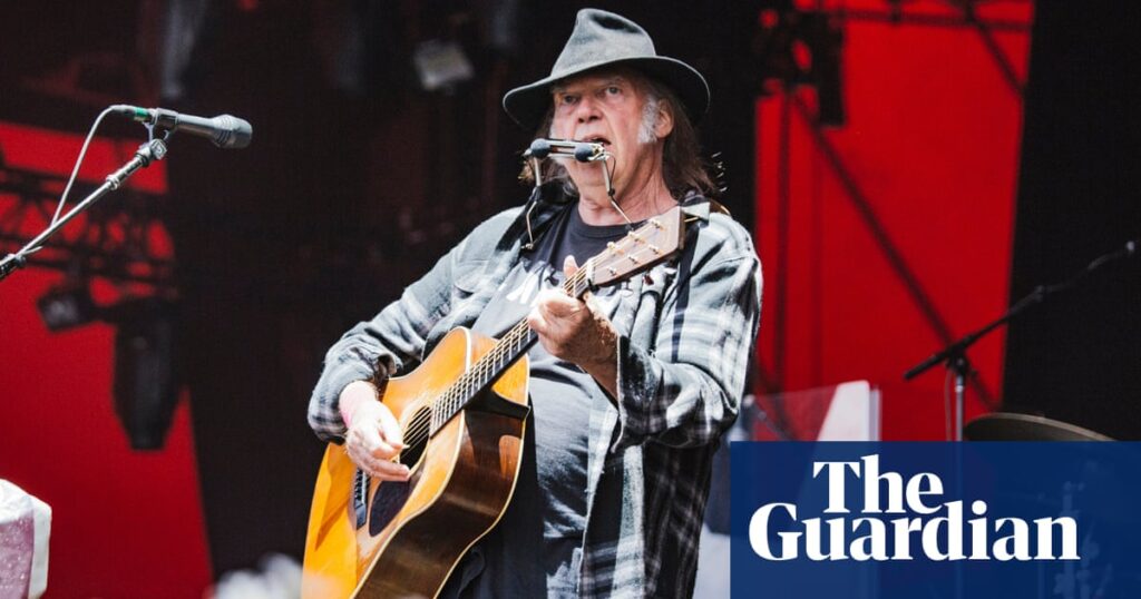 Neil Young pulls out of Glastonbury 2025, claiming festival is ‘under corporate control’ of BBC | Neil Young Neil Young pulls out of Glastonbury 2025, claiming festival is ‘under corporate control’ of BBC | Neil Young