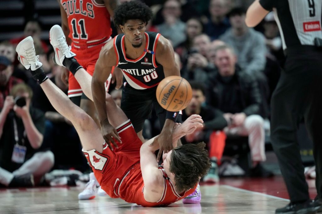 Trail Blazers, led by Henderson and Sharpe, snap losing streak with win over Bulls Trail Blazers, led by Henderson and Sharpe, snap losing streak with win over Bulls