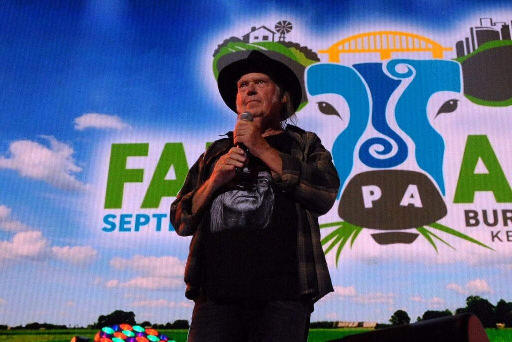 Neil Young drops out of Glastonbury music festival Neil Young drops out of Glastonbury music festival