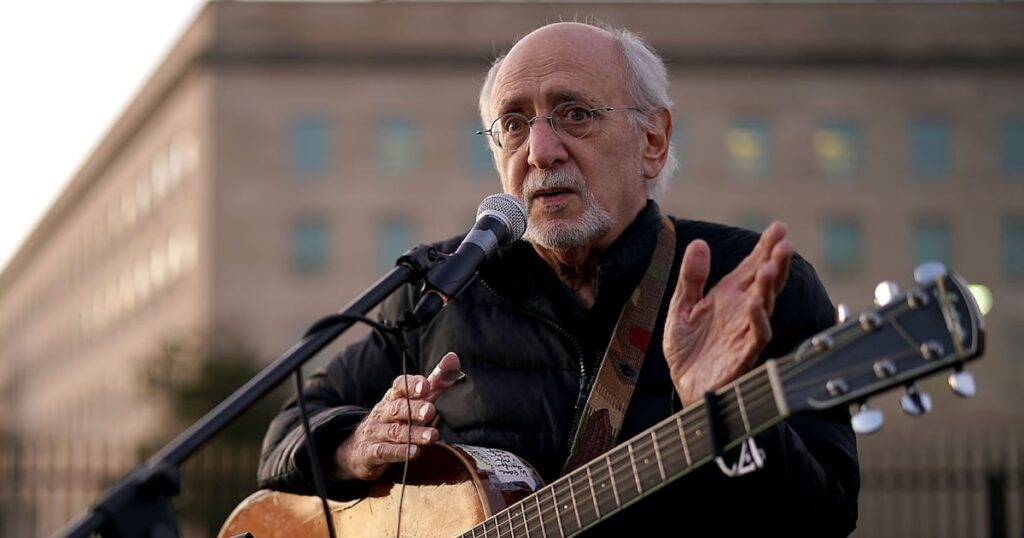Iconic Folk Singer From Peter, Paul and Mary Dies at 86 Iconic Folk Singer From Peter, Paul and Mary Dies at 86