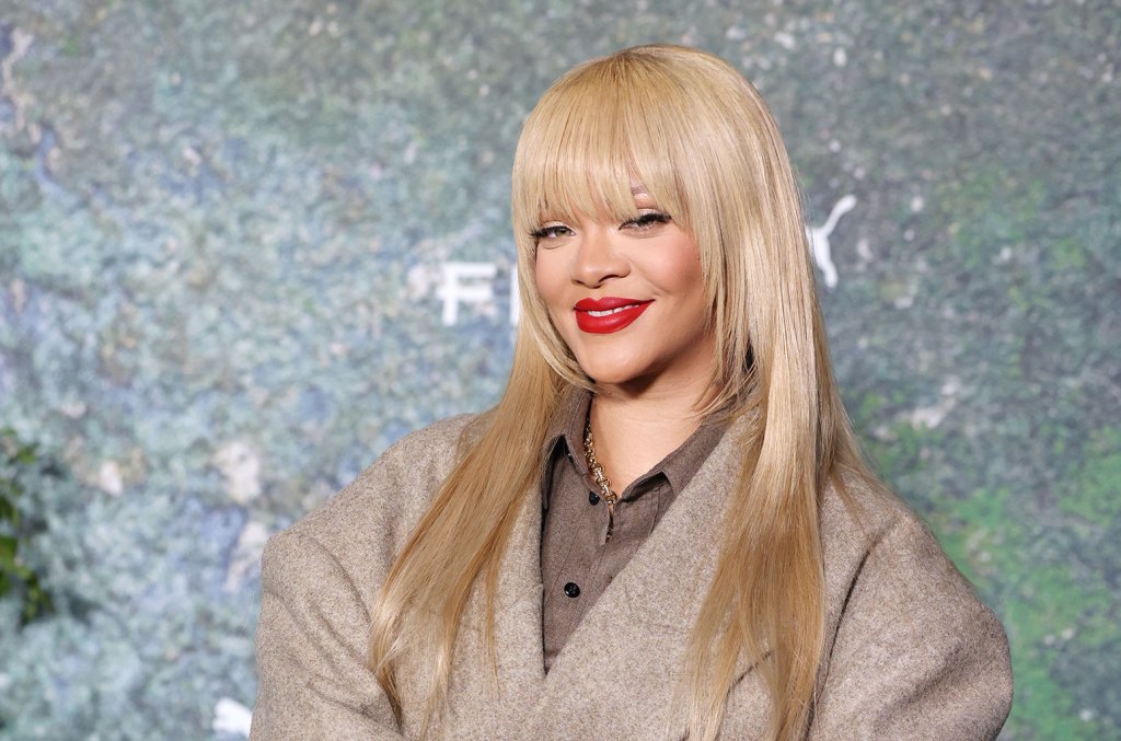 Rihanna Says She ‘Didn’t Drink All Year’ While on New’s Year Eve Rihanna Says She ‘Didn’t Drink All Year’ While on New’s Year Eve