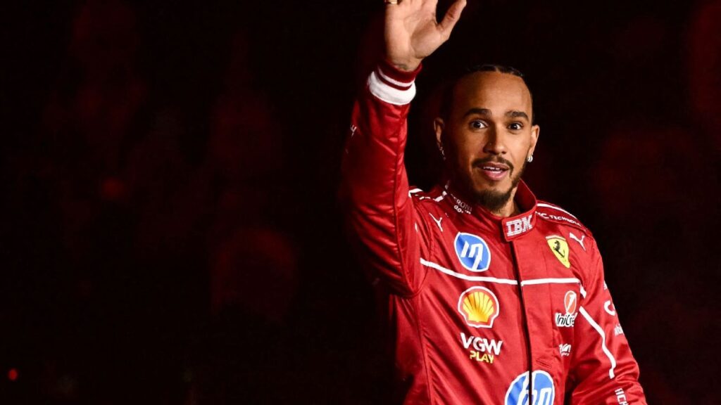 F1 75: Lewis Hamilton ‘invigorated’ at Ferrari in first public appearance F1 75: Lewis Hamilton ‘invigorated’ at Ferrari in first public appearance
