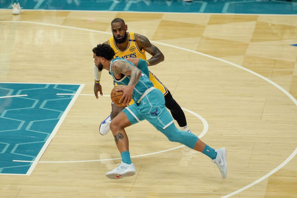 Charlotte Hornets vs LA Lakers Player Stats and Box Score (Feb. 19)