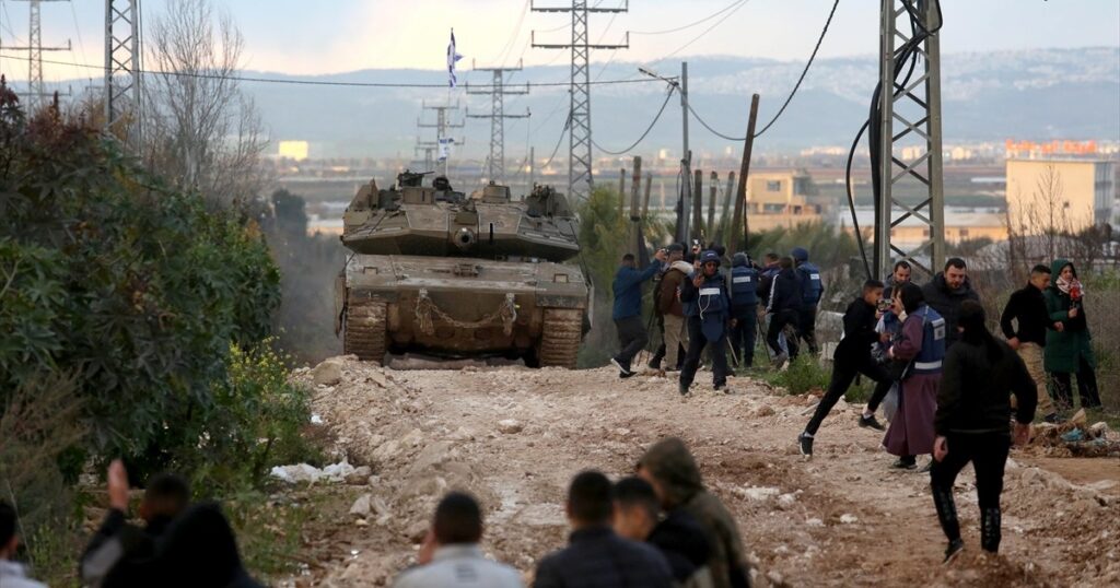 Israeli tanks roll into West Bank as Hamas says Gaza talks on hold