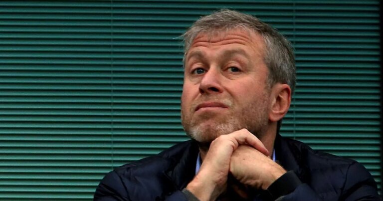 Roman Abramovich leaves Chelsea £96m gift after huge decision confirmed