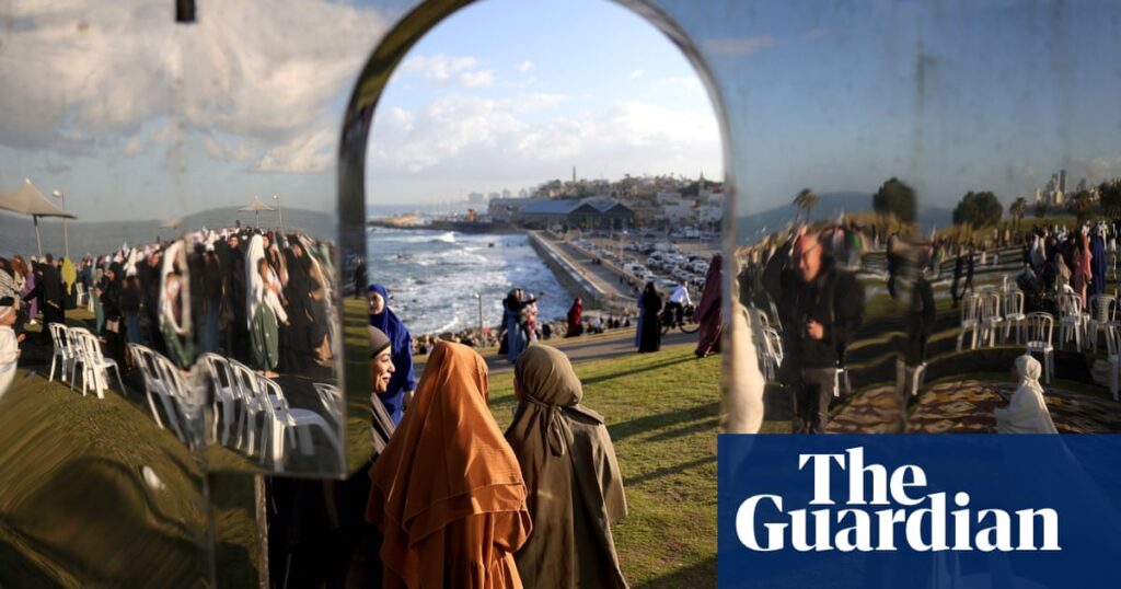 Eid al-Fitr, Mother’s Day and a mud bath: photos of the weekend