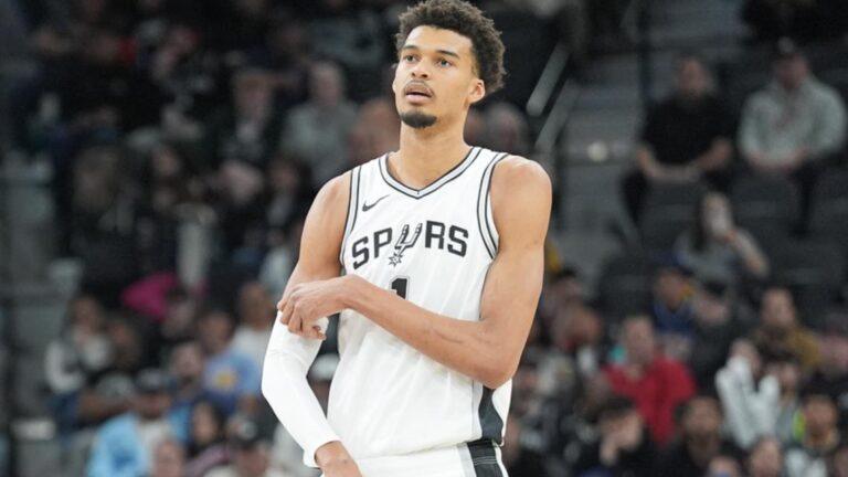 San Antonio Spurs Victor Wembanyama undergoes surgery correct thrombosis issue