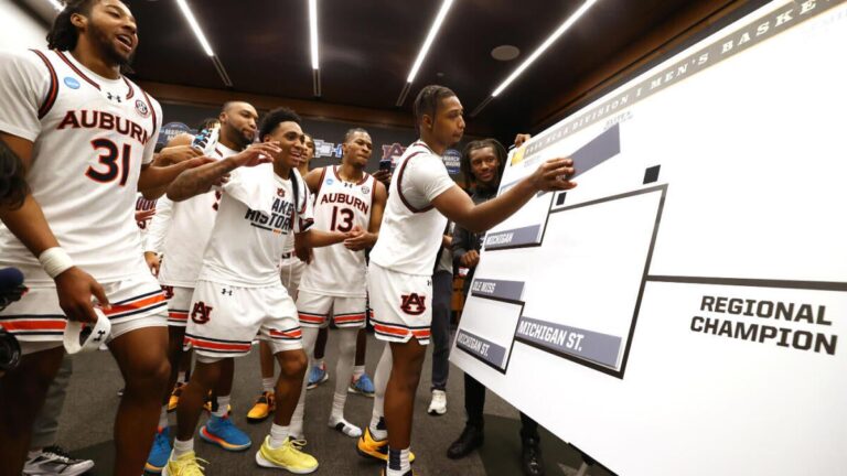 How many times has each Final Four team been to the Final Four and what is their record?