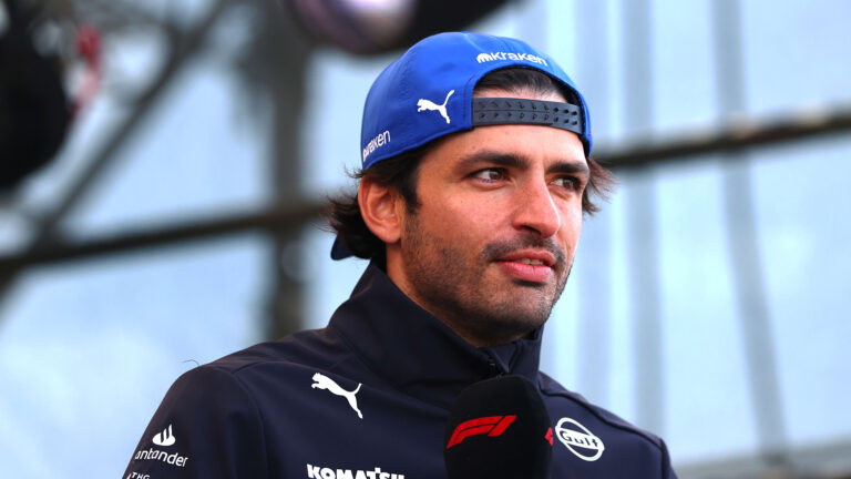 Alex Albon reflects on latest points-scoring effort in Japan as Carlos Sainz insists ‘better results will come’