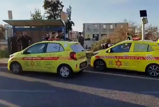 Car Ramming Operation in Hebron – Three Palestinians Shot in West Bank Car Ramming Operation in Hebron – Three Palestinians Shot in West Bank