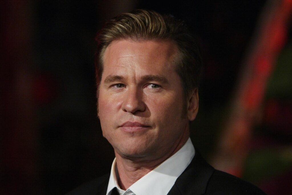 Val Kilmer’s family say star was bedbound for years before his death Val Kilmer’s family say star was bedbound for years before his death